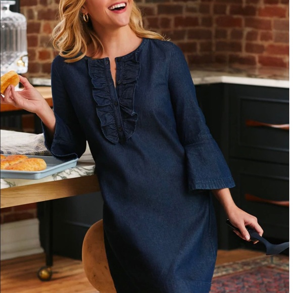 Draper James Dresses & Skirts - Draper James Ruffle Shift Dress Size 10